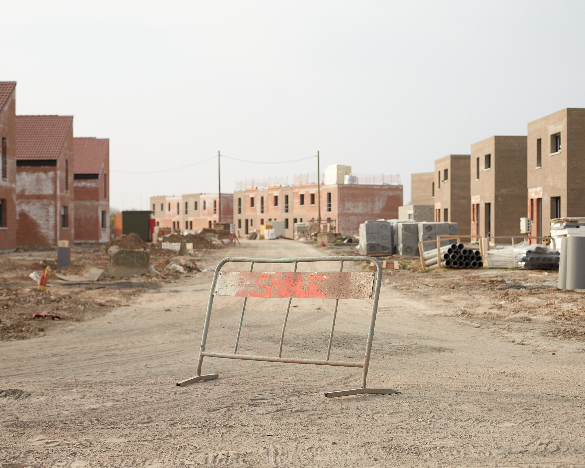 Photojournalisme d'un lotissement en construction en périphérie de la métropole par Cédric Dubus