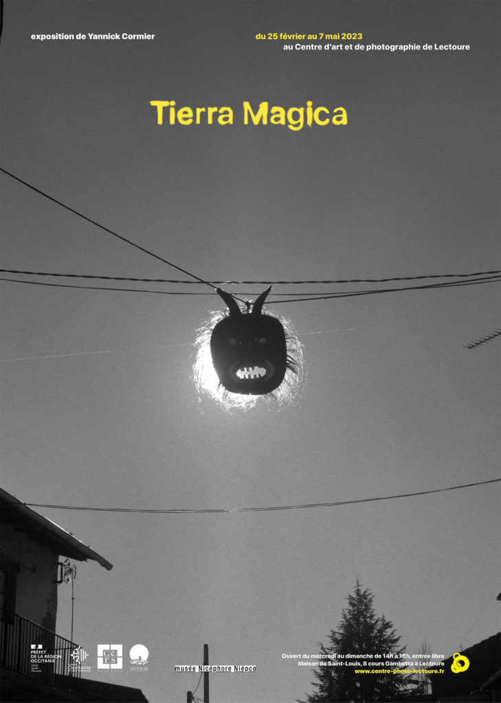 Affiche de l'exposition TIERRA MAGICA de Yannick Cormier au Centre d'art et de photographie de Lectoure