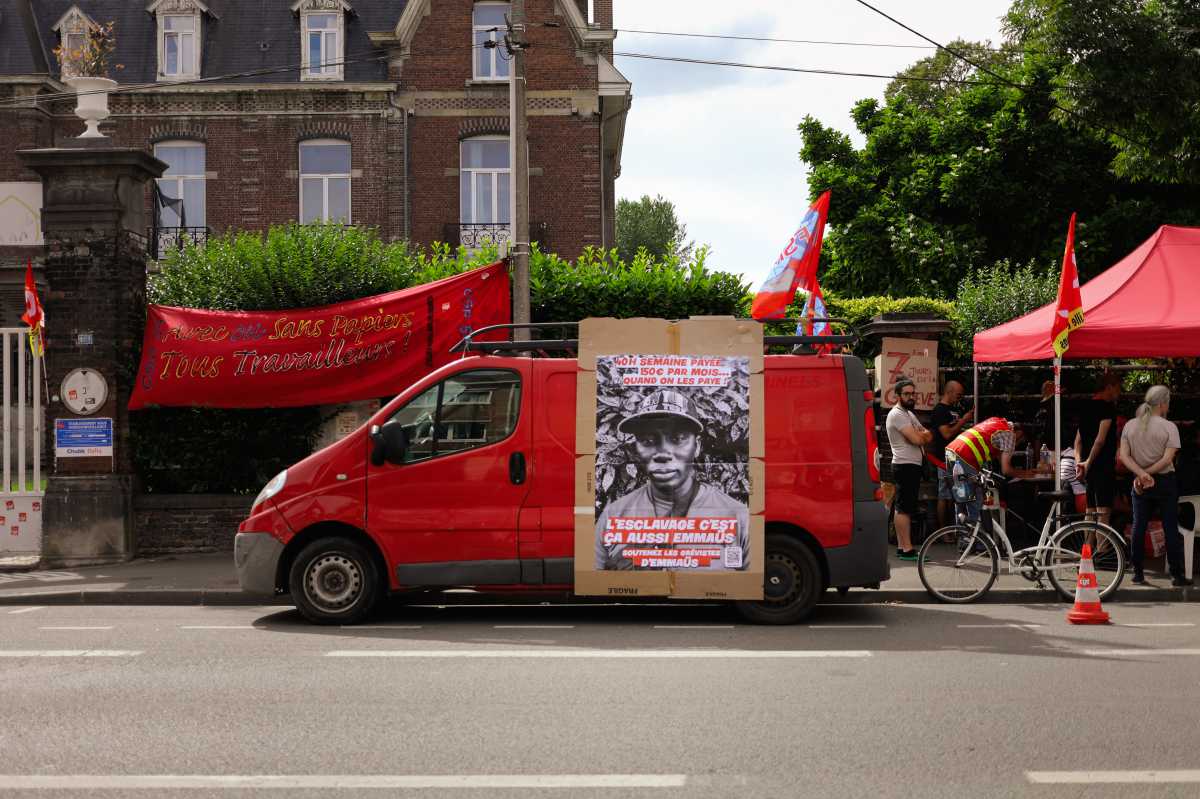 Photographie de la manifestation sociale à Emmaüs à Lille Nord Pas de Calais par Anouk Desury