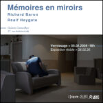 Visuel de l'exposition MÉMOIRES EN MIROIRS avec les photographies de Richard Baron et les sculptures de Realf Heygate, avec des archives photographiques de l'Etablissement Public de Santé Mentale de l'agglomération lilloise Saint-André-lez-Lille, prévue en février 2026 à la galerie Camoufleur à Fives.